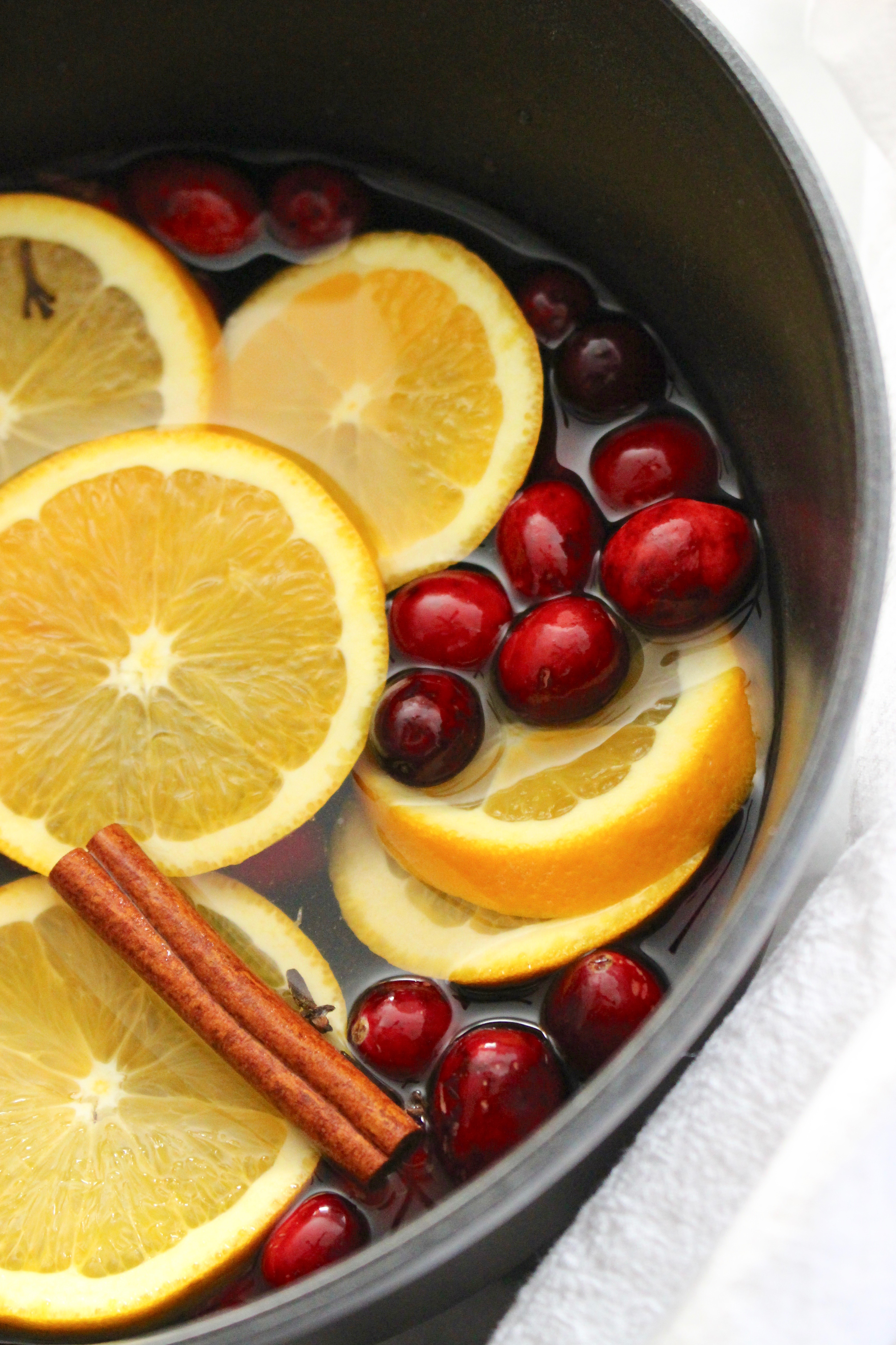 Cinnamon Cranberry and Orange Stove Top Potpourri