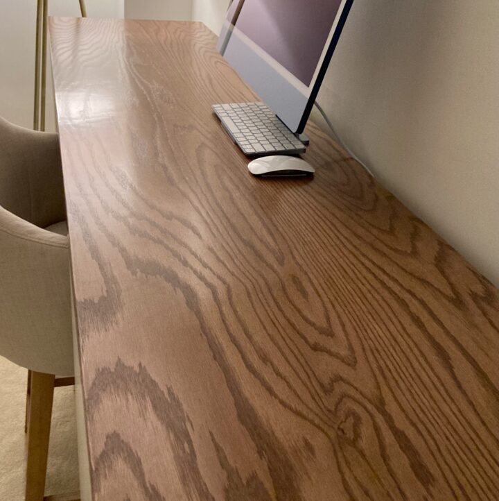 hand-waxed desktop so smooth it's reflective