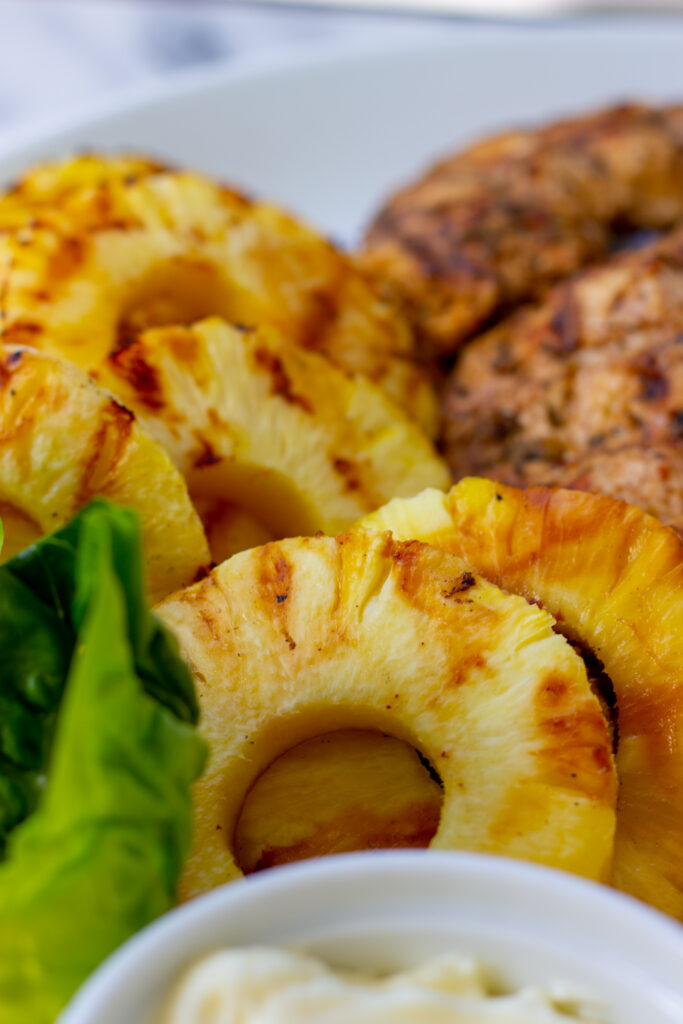 grilled pineapple rings