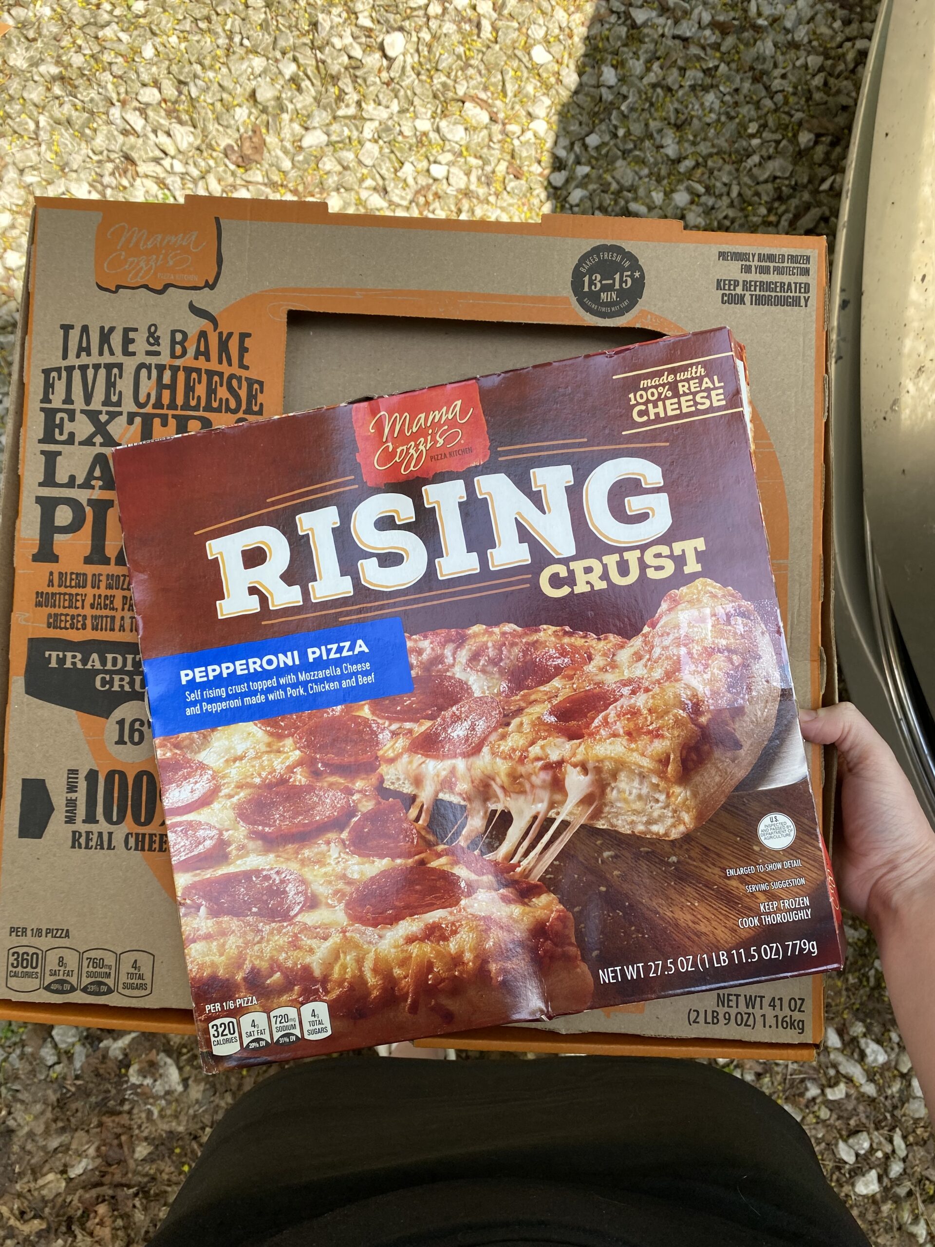 Aldi pizza boxes ready to test out some fridges!